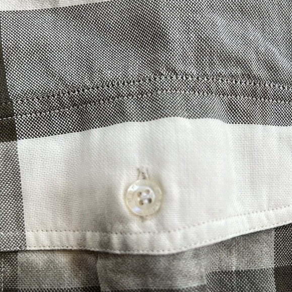 New! Burberry London Men’s large sage green nova check tie dye toned shirt. - Picture 5 of 12